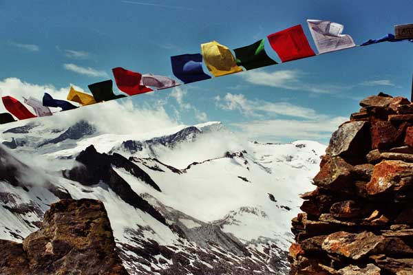 Wunschfahnen  – Tibetische Gebetsfahnen